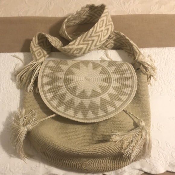 NWOT Authentic Wayuu Indians Ethnic crochet mochila bag - Picture 9 of 10